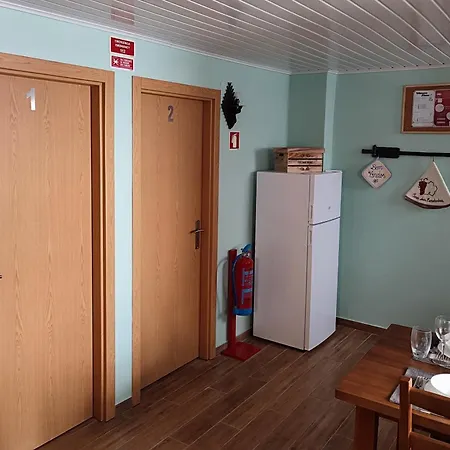Casa Escadinhas Dom wakacyjny Vale de Mendiz